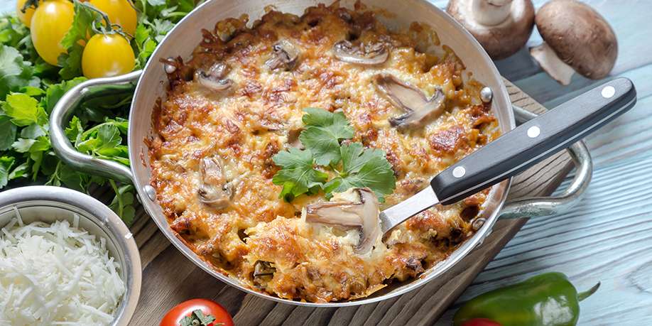 Baked Chicken Breast with Mushrooms and Vegetables