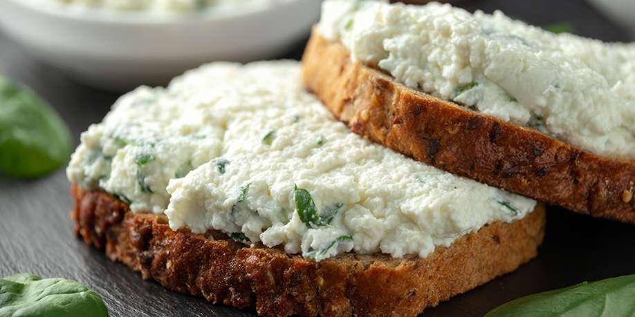 Fried Cottage Cheese with Herbs