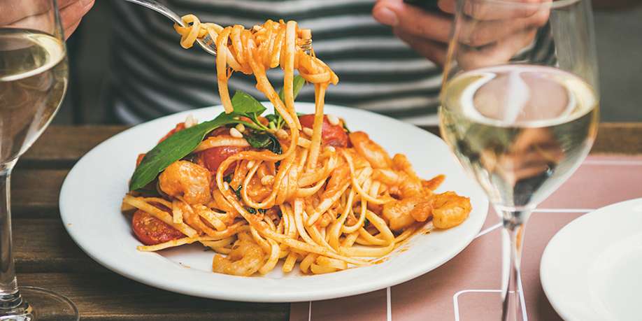 Pasta Salad with Grilled Shrimp and Tomatoes