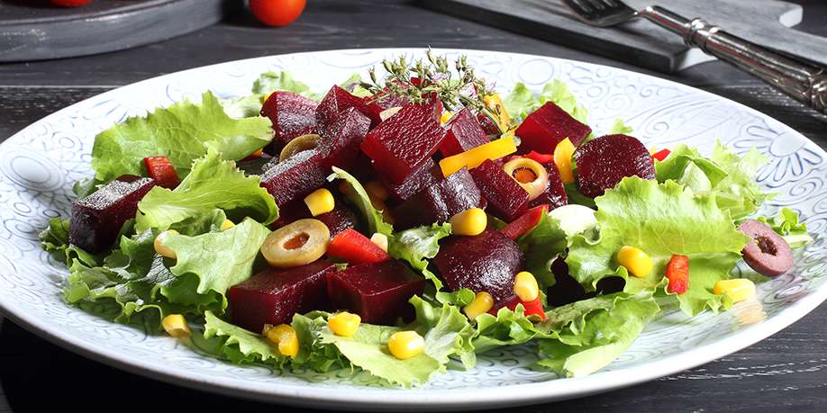 Peking Cabbage and Beetroot Salad with Olives and Corn