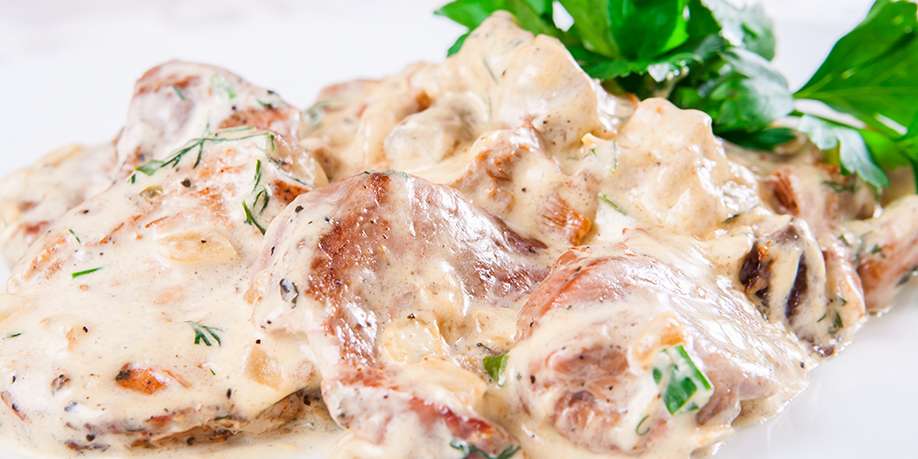 Rabbit in Creamy Wine Sauce