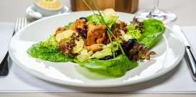 Salad with Crispy Zucchini and Chanterelle Mushrooms
