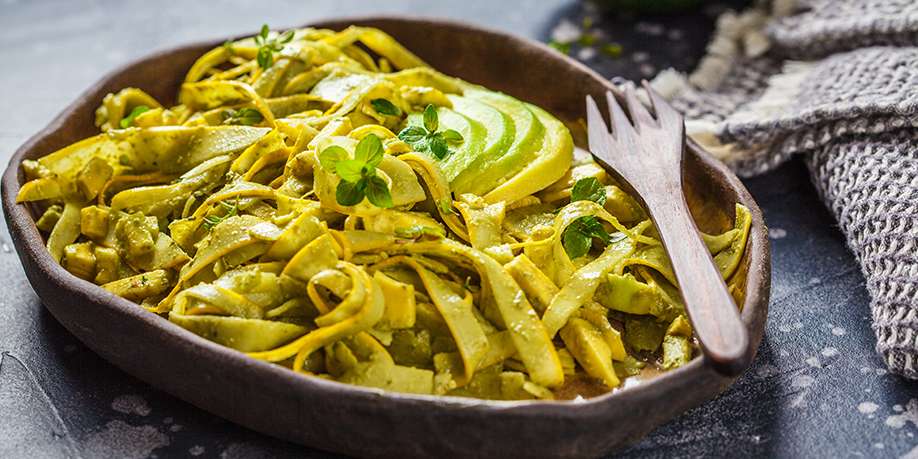 Spaghetti with Zucchini and Avocado Sauce