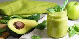 Spinach and Avocado Smoothie