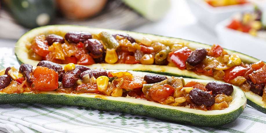 Zucchini Stuffed with Vegetables